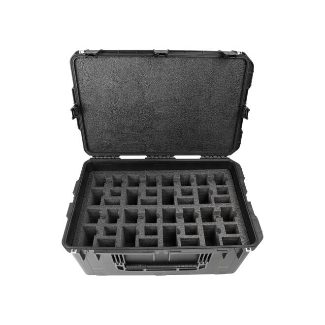 SKB - iSeries - Motorola APX8000 8-Pack Radio Koffer