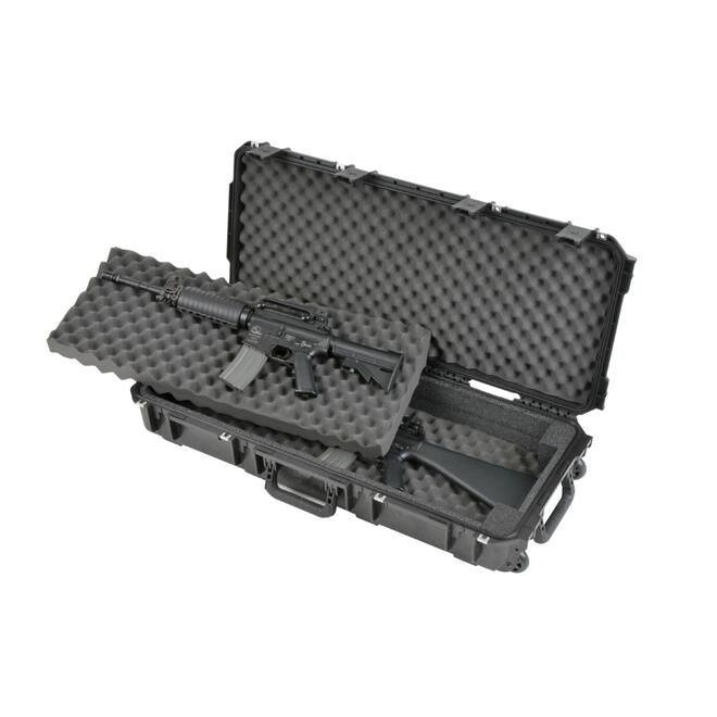 SKB - iSeries 3614-6 - Wasserdichter Koffer - Schwarz - Doppelte M4/Kurzwaffen Einlage