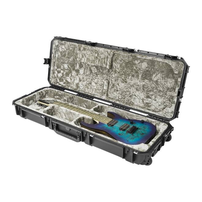 SKB - iSeries 4214 - Wasserdichter Koffer - Schwarz - Open Cavity E-Gitarren Einlage