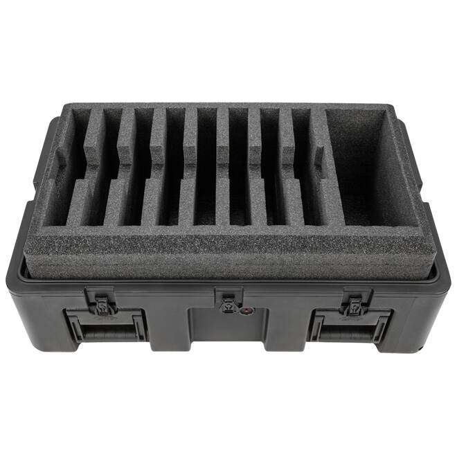 SKB - rSeries - Acht Laptops & Ein Große Zubehör Fach Koffer