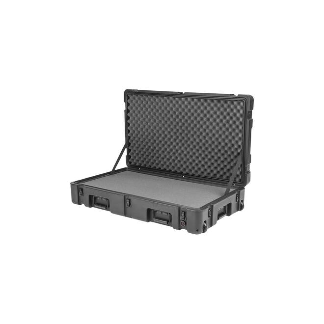 SKB - rSeries 3821-7 - Wasserdichter Koffer - Schwarz - mit Rollen - Mit Würfelschaumstoff