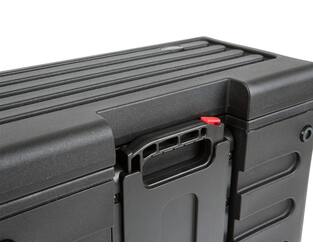 SKB - rSeries - 4U Roto-geformtes Rack - mit Rollen