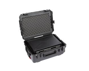 SKB - iSeries 2215-8 - Wasserdichter Koffer - Schwarz - Herausnehmbares 2U Tiefes Rack