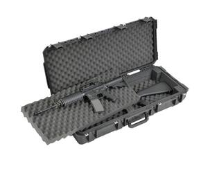 SKB - iSeries 3614-6 - Wasserdichter Koffer - Schwarz - Doppelte M4/Kurzwaffen Einlage