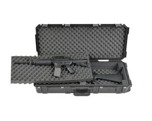 SKB - iSeries 3614-6 - Wasserdichter Koffer - Schwarz - Doppelte M4/Kurzwaffen Einlage