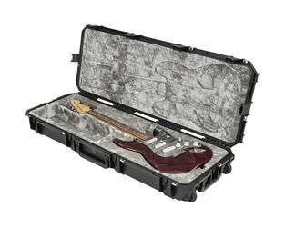 SKB - iSeries 4214-6 - Wasserdichter Koffer - Schwarz - Strat/Tele Gitarren Einlage