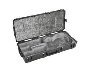 SKB - iSeries 4217-18 - Wasserdichter Koffer - Akustikgitarren Einlage - Schwarz