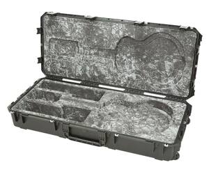 SKB - iSeries 4719-8 - Wasserdichter Koffer - Schwarz - 335 Typ Gitarren Einlage