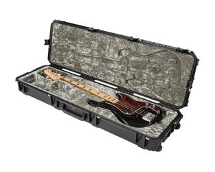 SKB - iSeries 5014-6 - Wasserdichter Koffer - Schwarz - Precision- und Jazz-Stil Bassgitarren Einlage