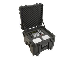SKB - rSeries 1919-14 - Wasserdichter Koffer - Schwarz - mit Rollen - Mit Würfelschaumstoff