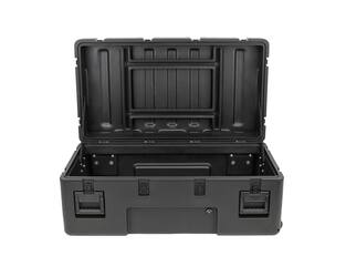 SKB - rSeries 4222-15 - Wasserdichter Koffer - Schwarz - mit Rollen - Leer