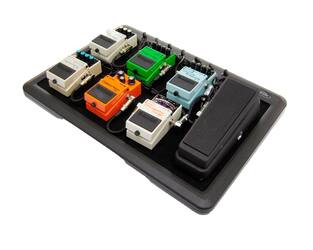 SKB - Pedalboard mit 8 Ports - Mit EU-Stecker