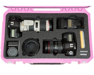 SKB – iSeries – Wasserdichter Koffer – Rosa – Einlage für zwei DSLRs und zwei Objektive